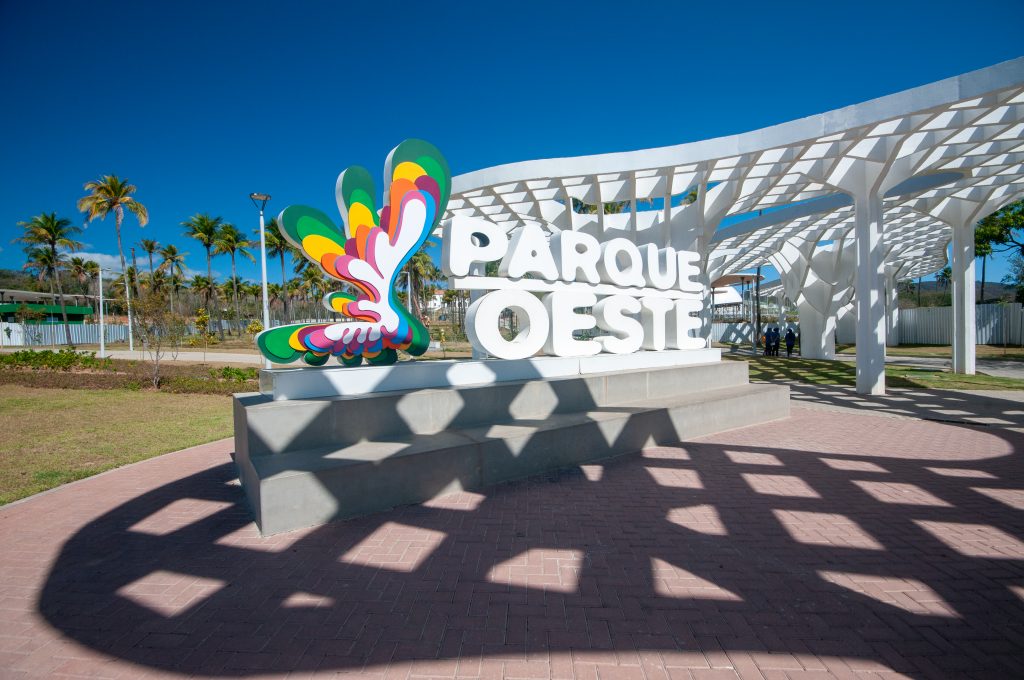 Entrada do Parque Oeste