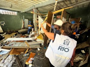 subprefeita vistoria terreno que vai virar ecoponto