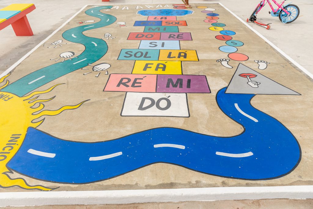 praça musical preta gil no morro do adeus