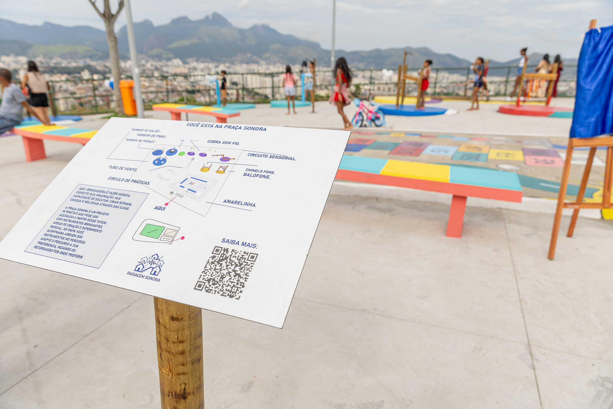 praça musical preta gil no morro do adeus